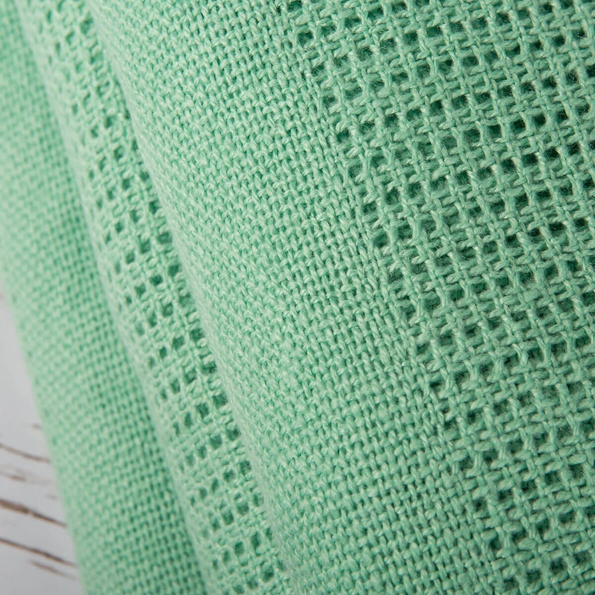 Polyester coloured cellular blankets for single beds Interweave