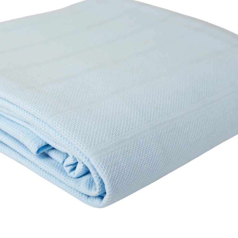 Hospital blankets and healthcare blankets | Interweave Textiles