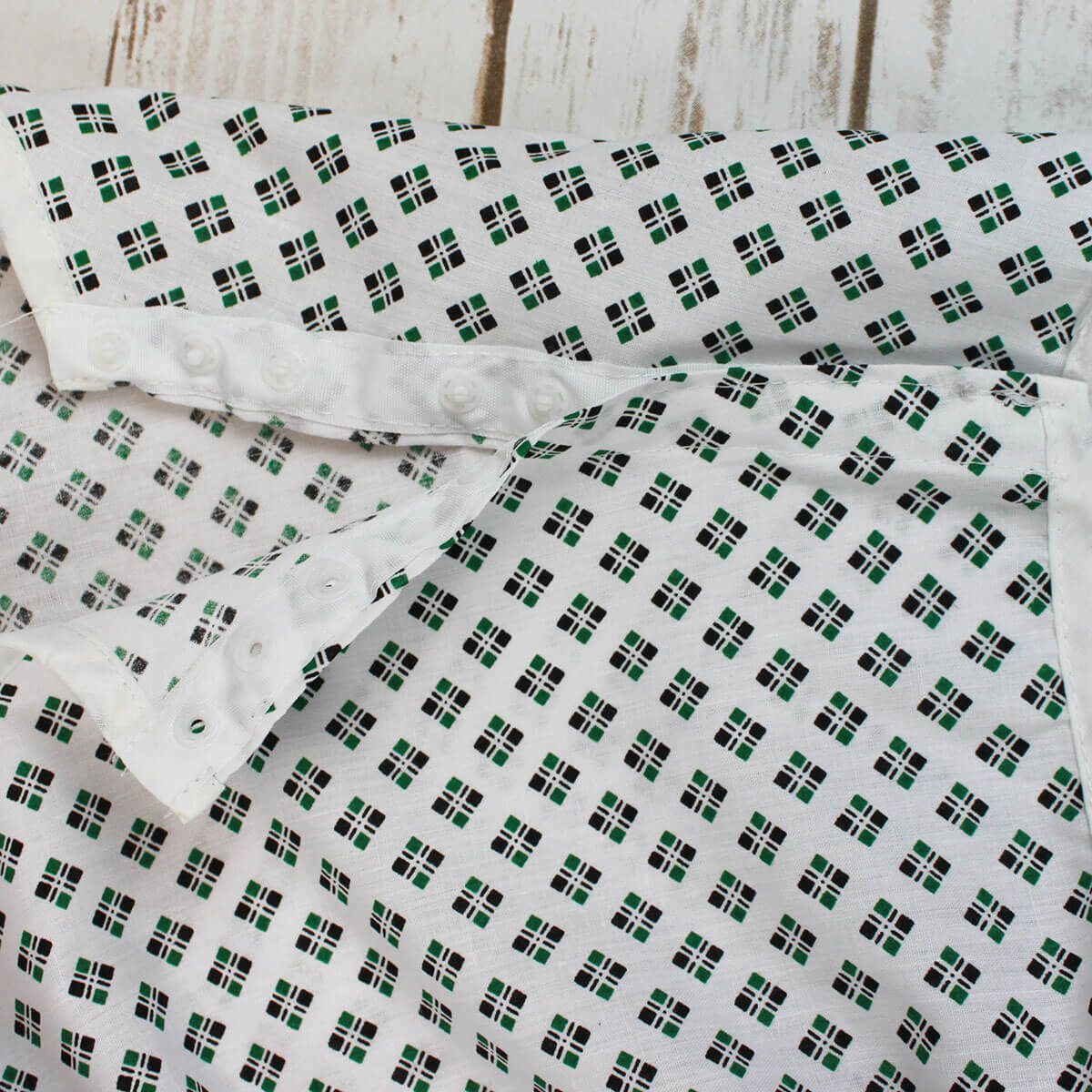 Hospital gown NHS with arm snaps Interweave Healthcare