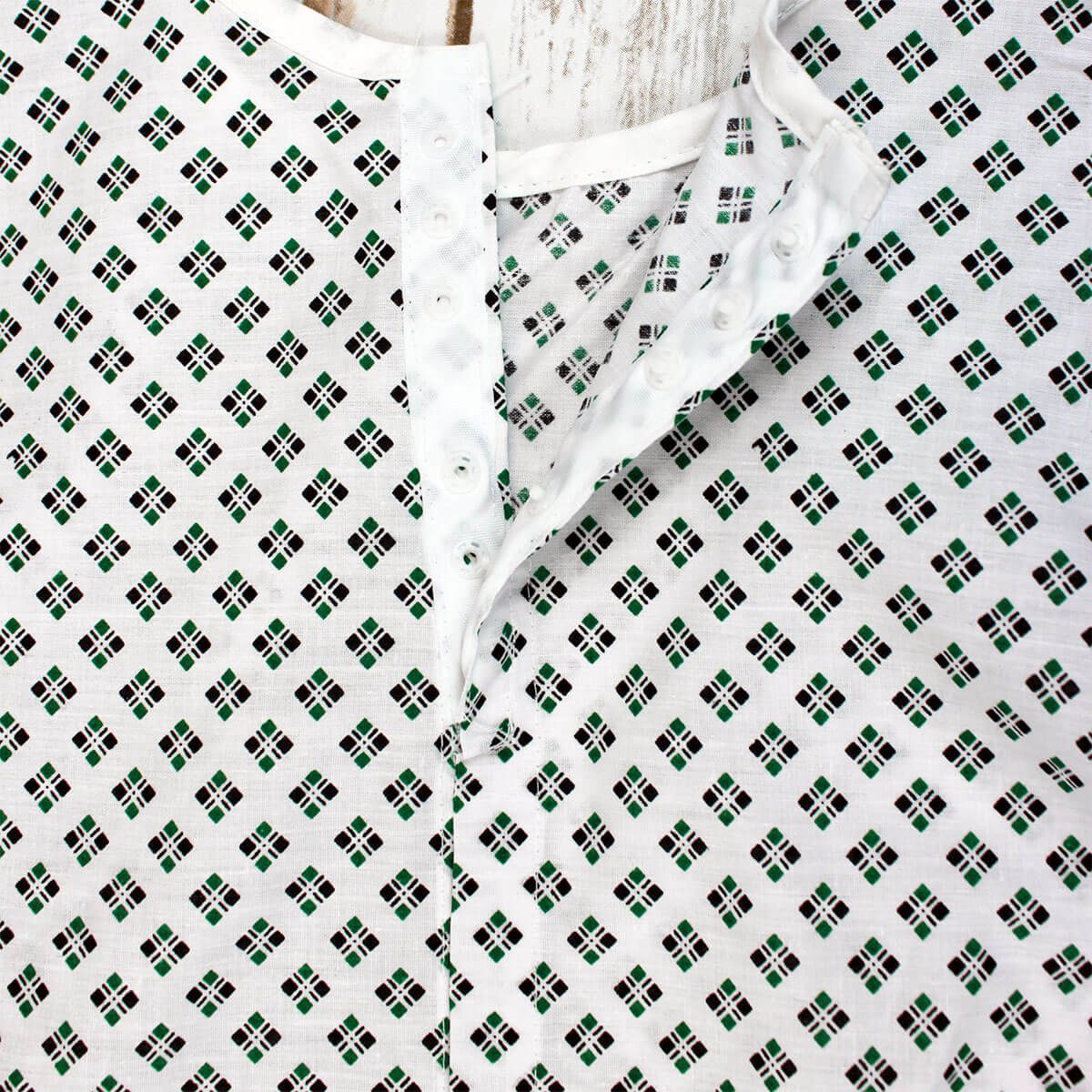 Hospital gown NHS with arm snaps Interweave Healthcare