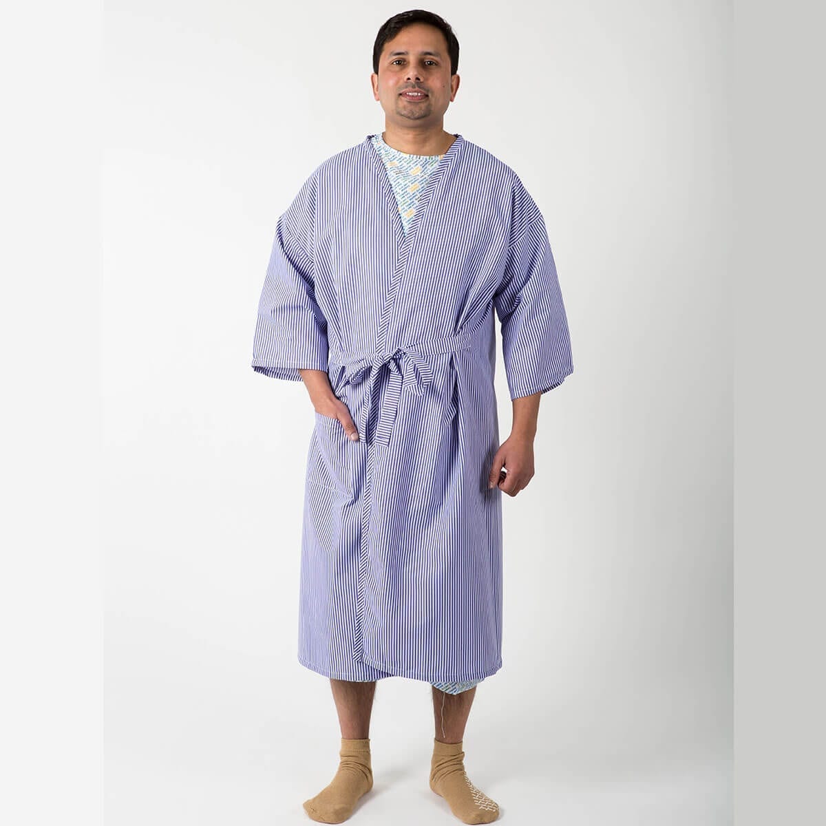 Blue & white hospital dressing gown Interweave Healthcare