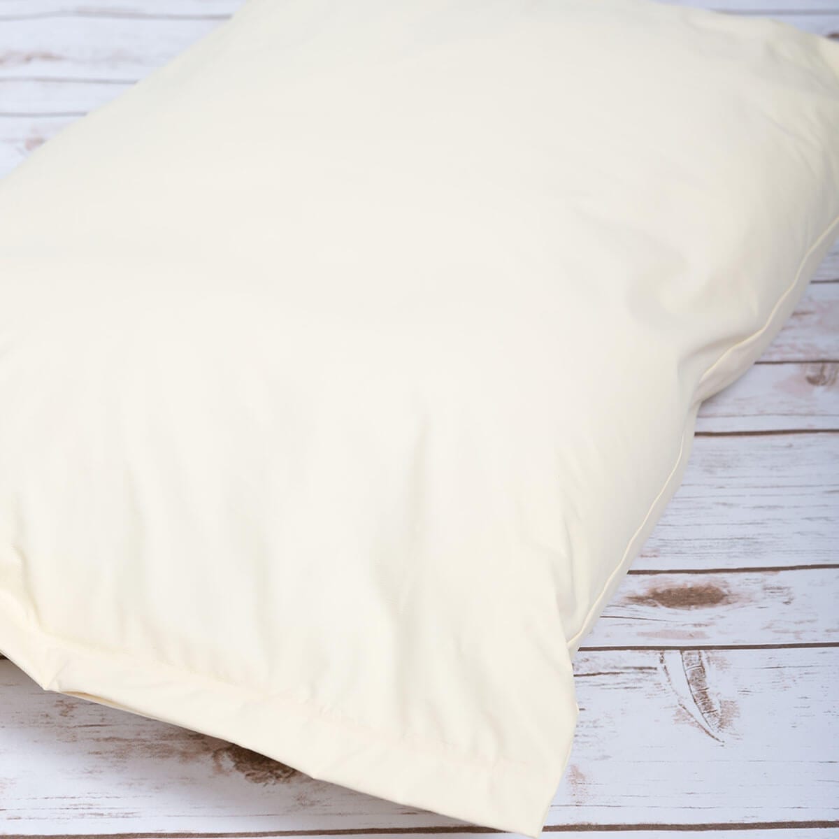 Flame retardant pillows that are also wipe clean Interweave Healthcare