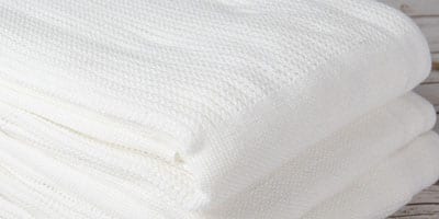 Cotton single bed blanket - white