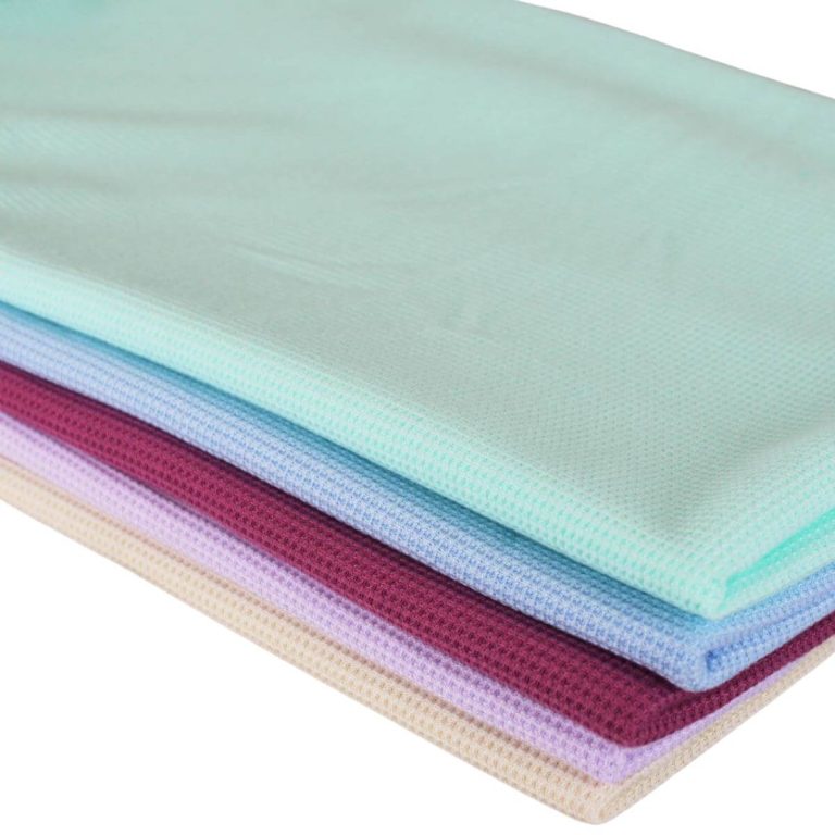 Large thermal lap blanket