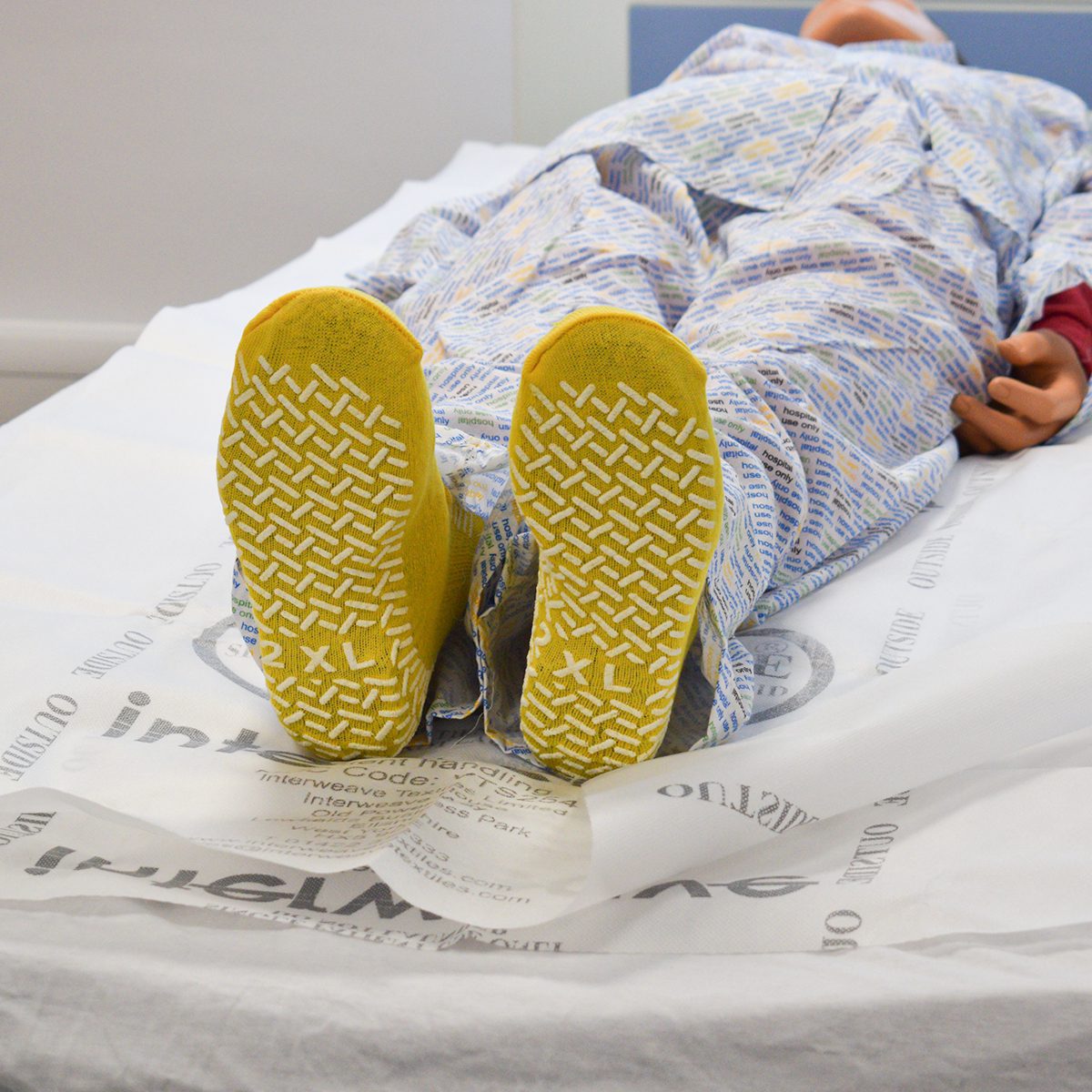 Single Use SUPA Slide Sheet (Box of 100) 100cm x 200cm - Image 2