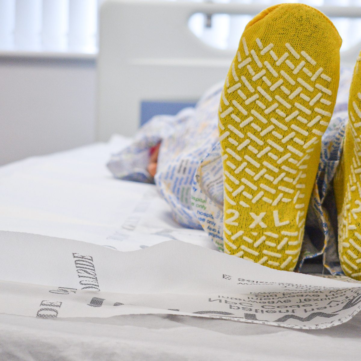 Single Use SUPA Slide Sheet (Box of 100) 100cm x 200cm - Image 4