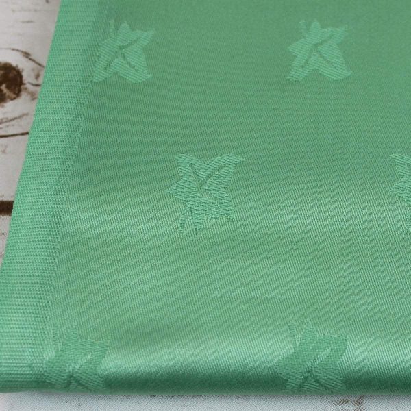 green tablecloth