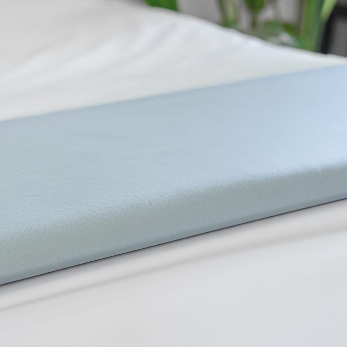 disposable fleece blankets