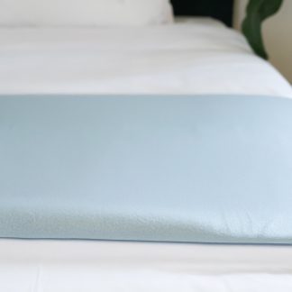 disposable fleece blankets